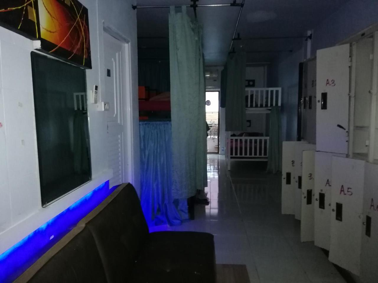 Neverland Dorm Phi Phi-eilanden Buitenkant foto